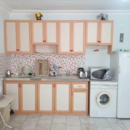 Mahmultar Kas Cumh.mah Barbaros.cad Yesilkoy Sitesi K 2.d 10 Alanya.antalya. *